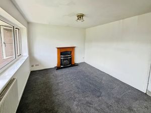 Lounge- click for photo gallery